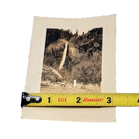 Vtg B&W Original Photo 1940s Found Wahkeena Falls Waterfall Beautiful Snapshot - Picture 4 of 4